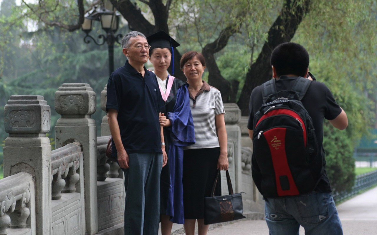 Glimpse of Peking University (Minghu Metasequoia works) #12 - 1280x800