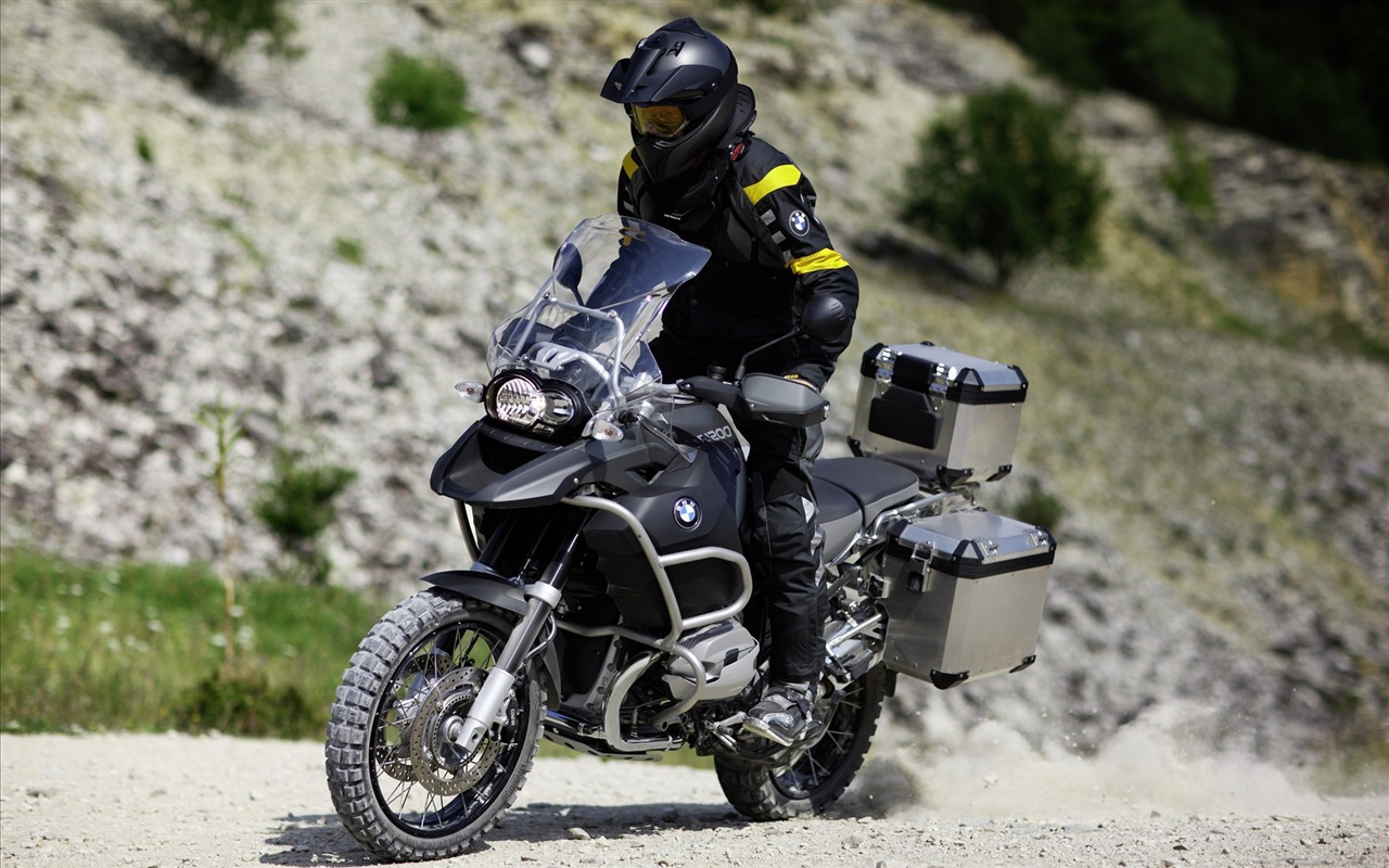 2010 BMW motocykl na plochu #11 - 1280x800