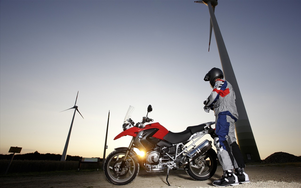 2010 BMW motocykl na plochu #15 - 1280x800