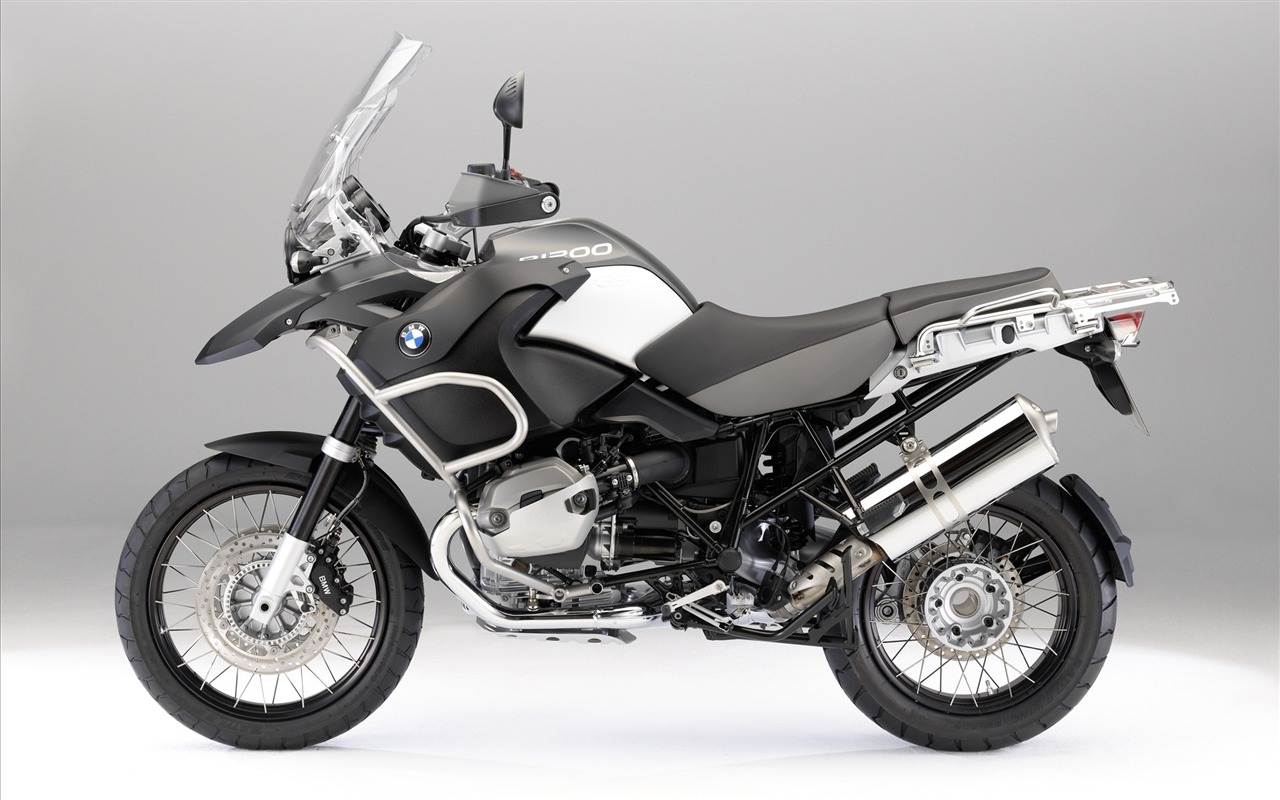 2010 BMW motocykl na plochu #27 - 1280x800