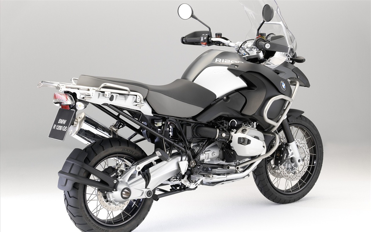 2010 BMW motocykl na plochu #30 - 1280x800