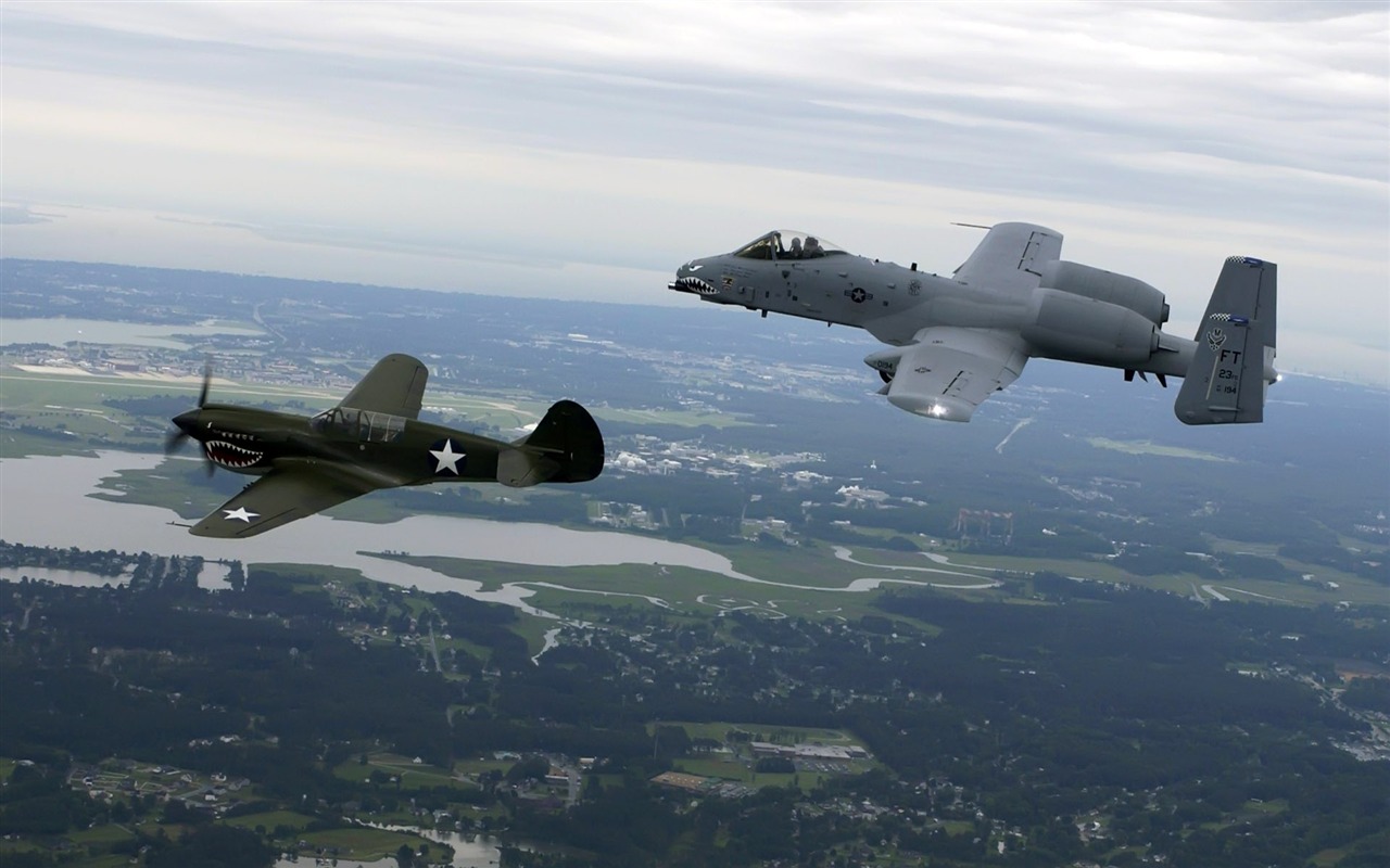 El avión militar de fondo de pantalla #1 - 1280x800