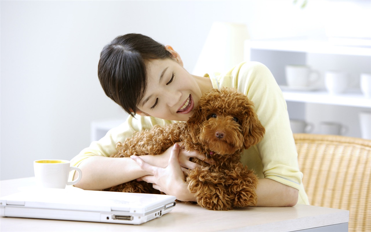 Beauty and the pet HD wallpaper #16 - 1280x800