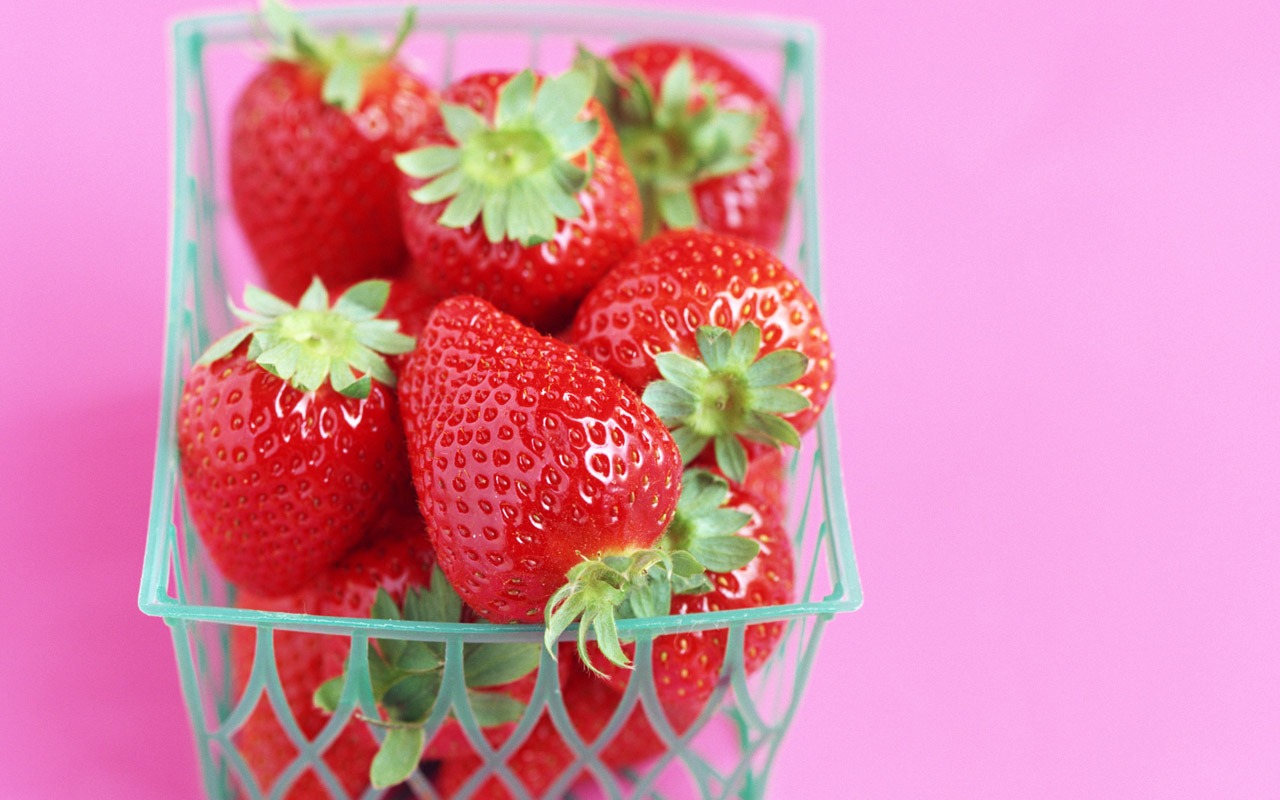 Fresh Strawberry Wallpaper #16 - 1280x800