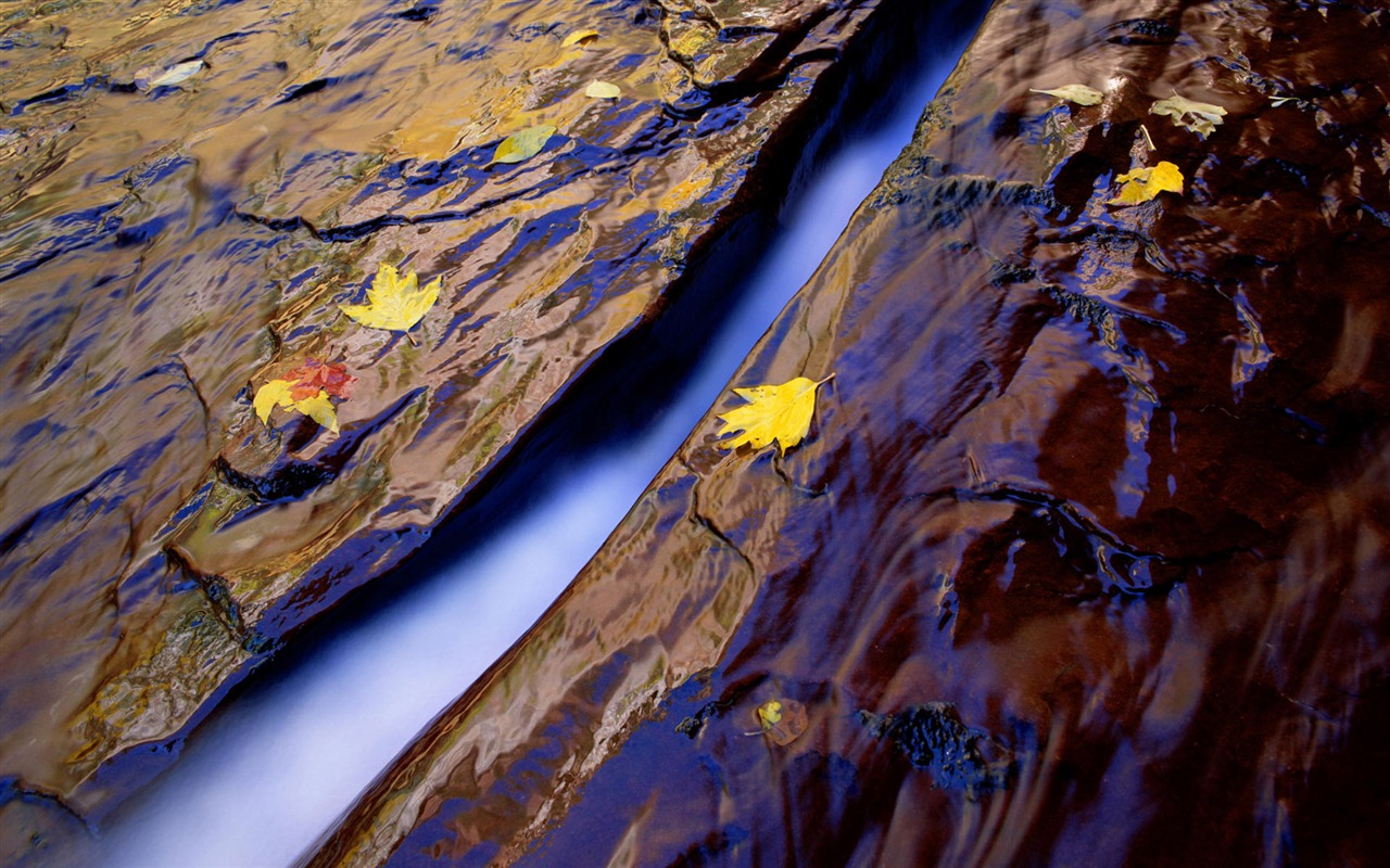 Water streams HD Wallpapers #36 - 1280x800