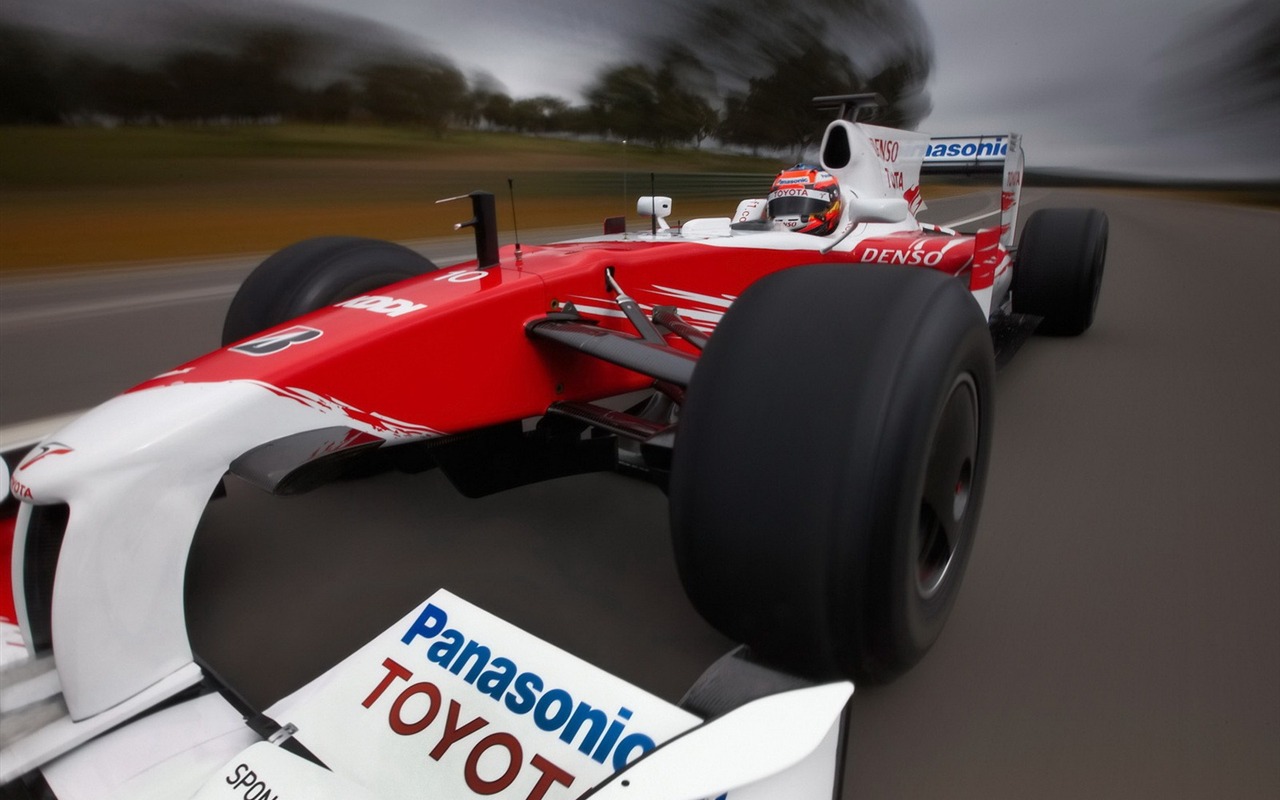 Toyota TF109 2009 F1 Car wallpaper #10 - 1280x800