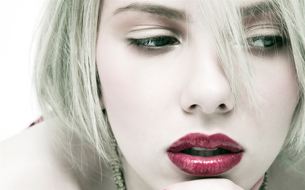 Širokoúhlé tapety herečka model (4) #15 - 1280x800