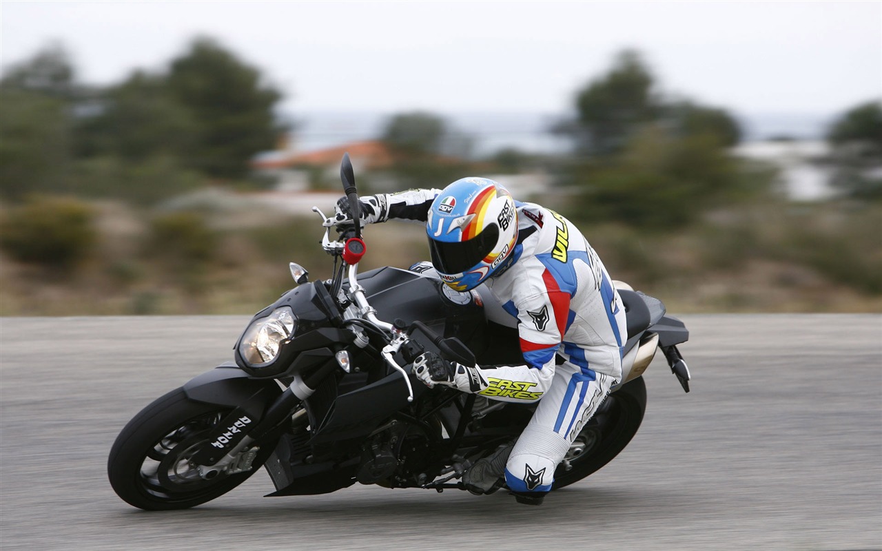 Turn Motorcycle Wallpaper Collection #14 - 1280x800