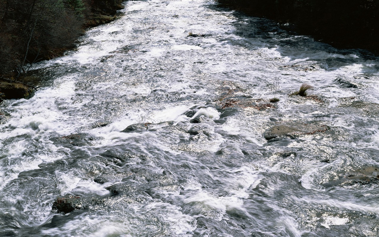 滝は、HD画像ストリーム #18 - 1280x800