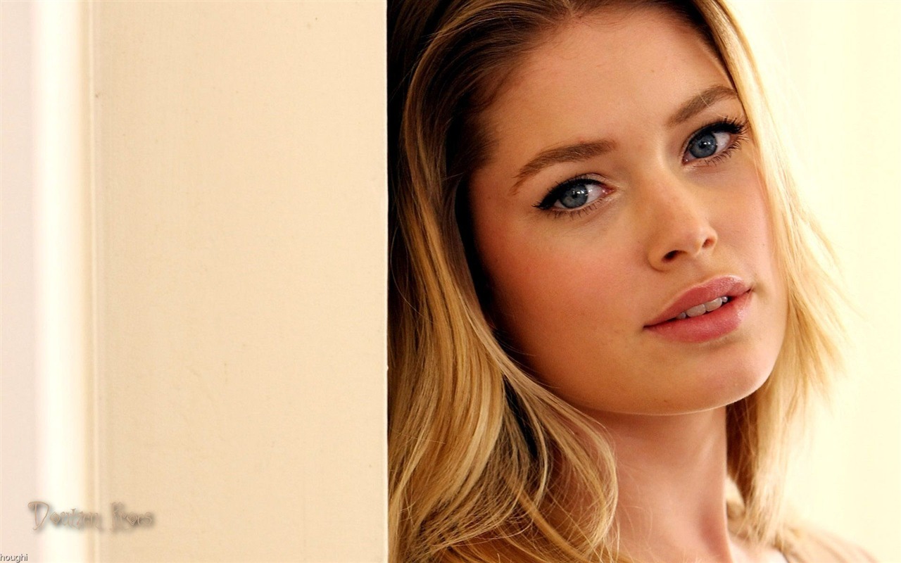 Doutzen Kroes 杜晨·科洛斯 美女壁纸4 - 1280x800