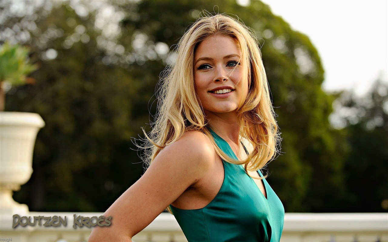 Doutzen Kroes krásnou tapetu #24 - 1280x800