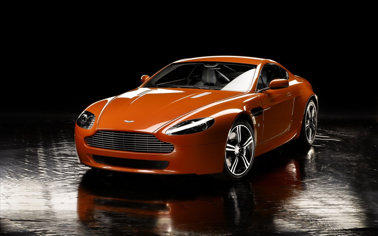 Aston Martin 阿斯顿·马丁 壁纸(四)3 - 1280x800