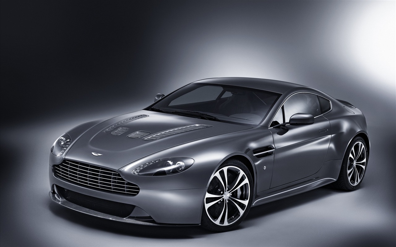 Aston Martin 阿斯顿·马丁 壁纸(四)9 - 1280x800