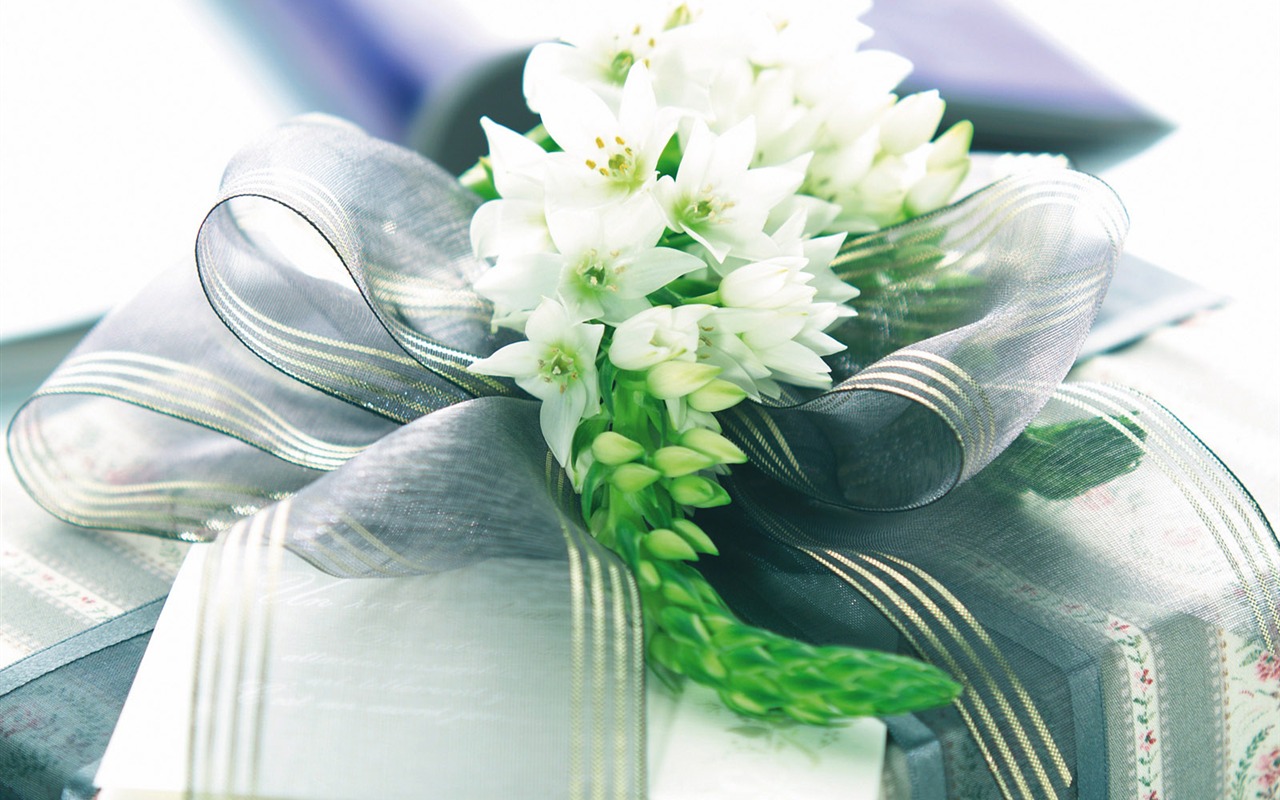 Gift decoration wallpaper (2) #13 - 1280x800