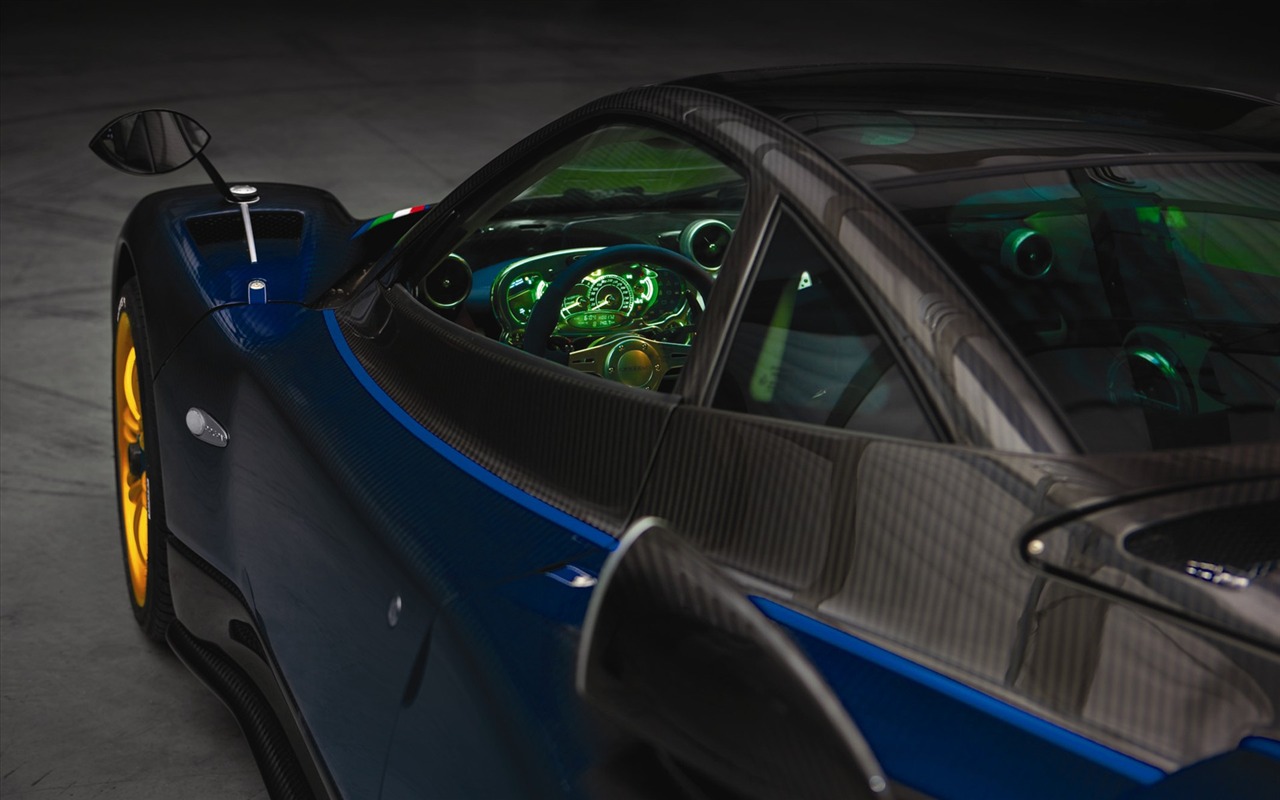 Pagani vozy širokoúhlé tapety #7 - 1280x800