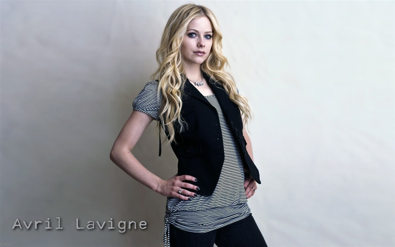 Avril Lavigne 艾薇儿·拉维妮 美女壁纸11 - 1280x800