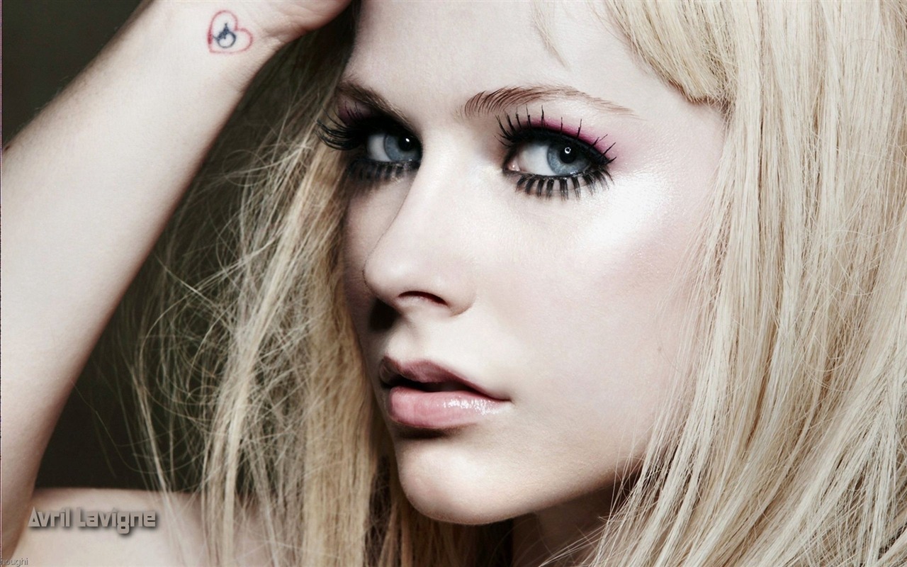 Avril Lavigne hermoso fondo de pantalla #13 - 1280x800