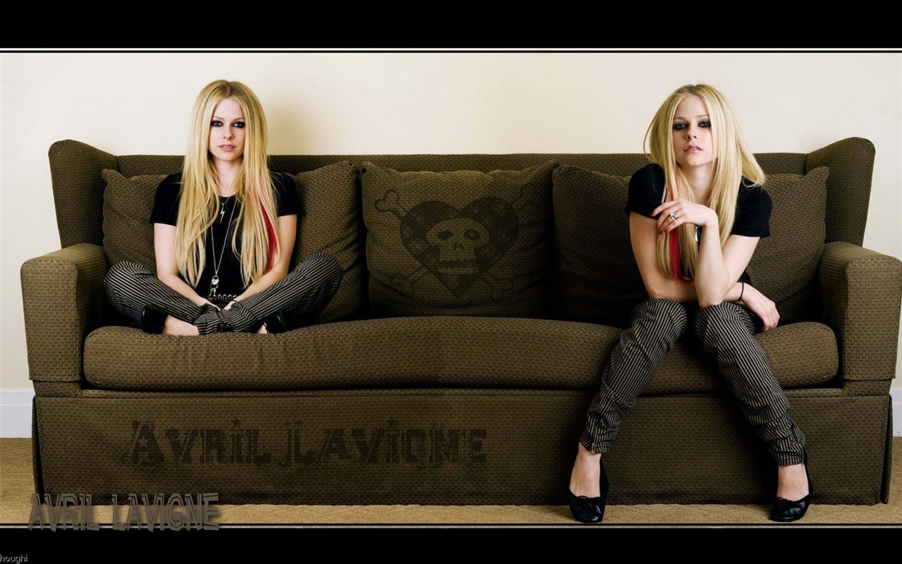 Avril Lavigne 艾薇儿·拉维妮 美女壁纸17 - 1280x800