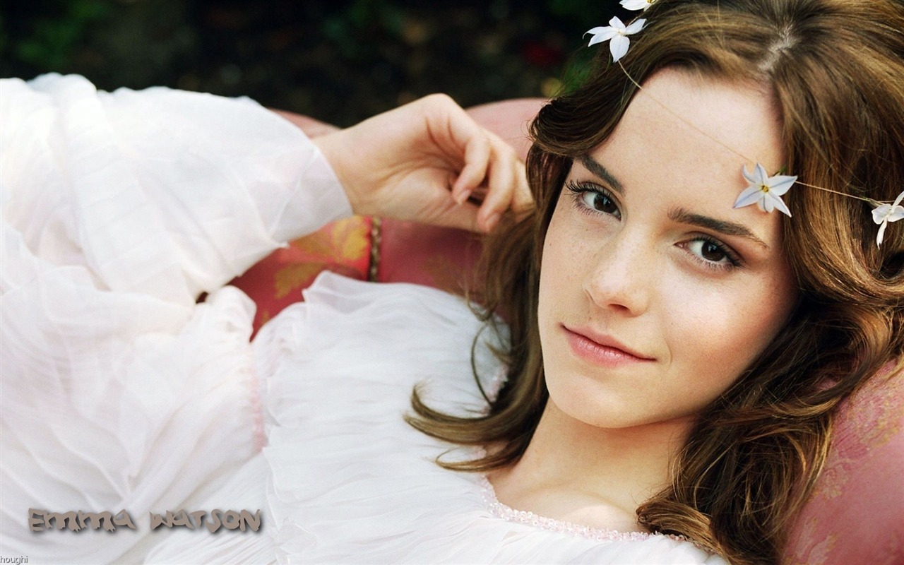 Emma Watson krásnou tapetu #24 - 1280x800
