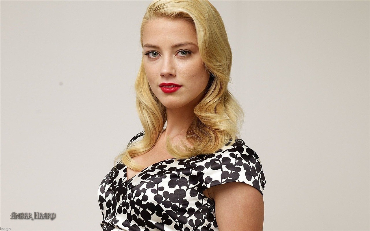 Amber Heard krásnou tapetu #7 - 1280x800