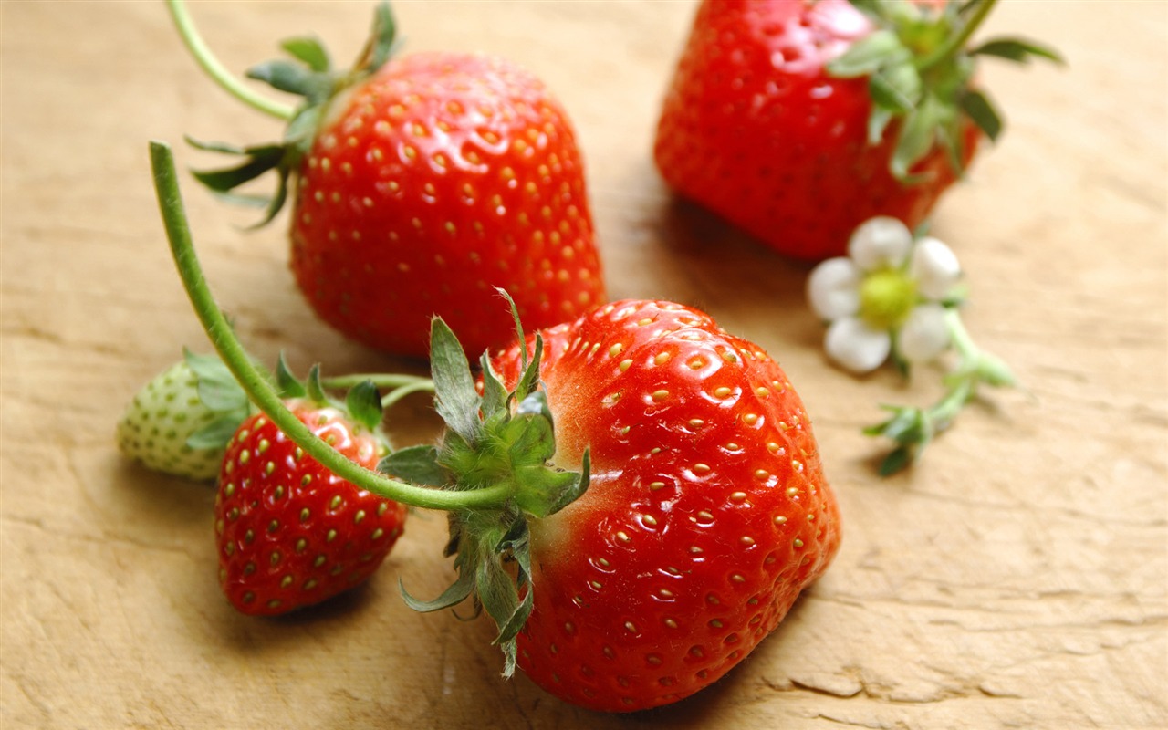 HD Wallpaper frischen Erdbeeren #2 - 1280x800