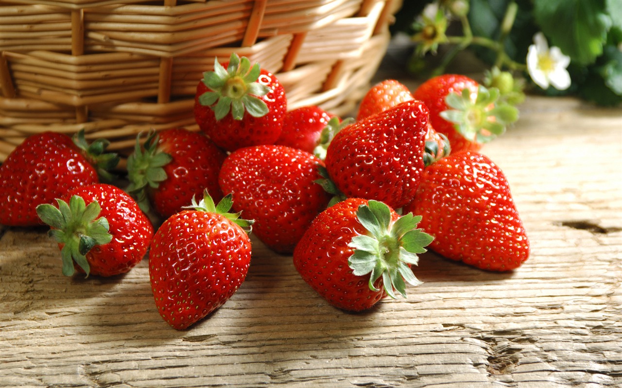 HD Wallpaper frischen Erdbeeren #11 - 1280x800