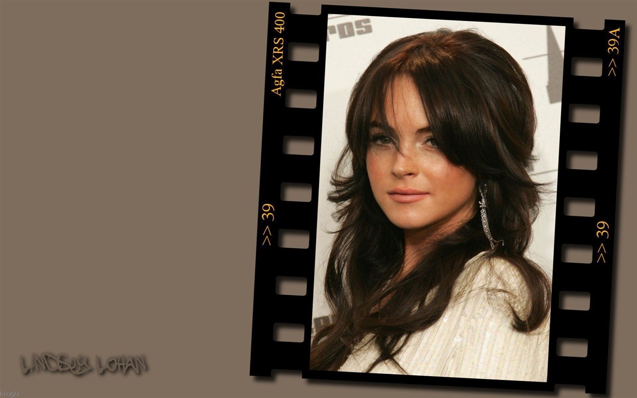 Lindsay Lohan krásná tapeta #5 - 1280x800