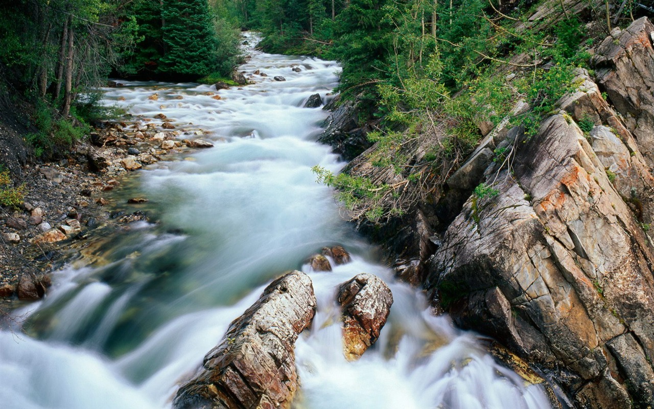 Waterfall streams wallpaper (4) #3 - 1280x800