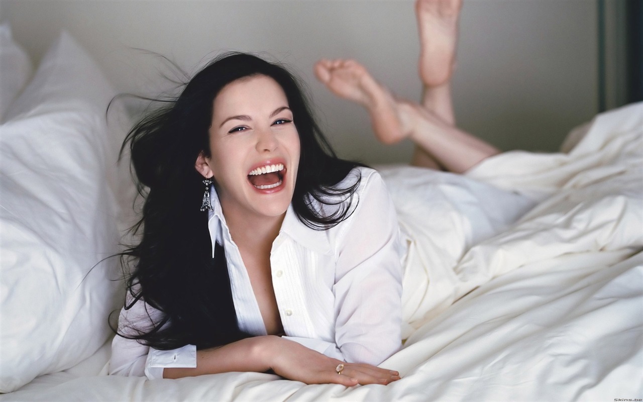 Liv Tyler beautiful wallpaper #26 - 1280x800