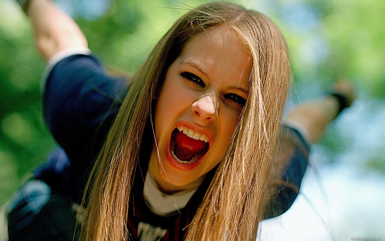 Avril Lavigne krásnou tapetu (3) #19 - 1280x800