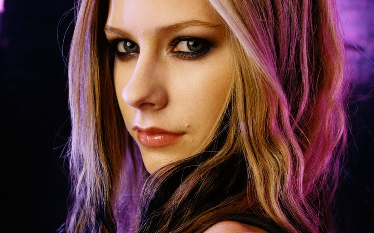 Avril Lavigne hermoso fondo de pantalla (3) #25 - 1280x800