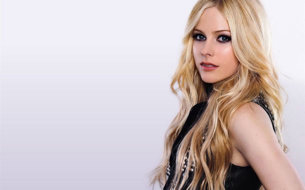 Avril Lavigne krásnou tapetu (3) #40 - 1280x800
