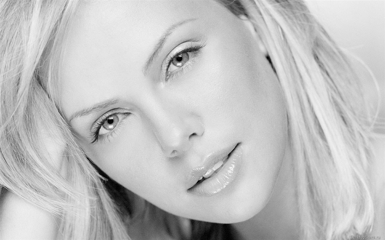Charlize Theron krásná tapeta (2) #6 - 1280x800