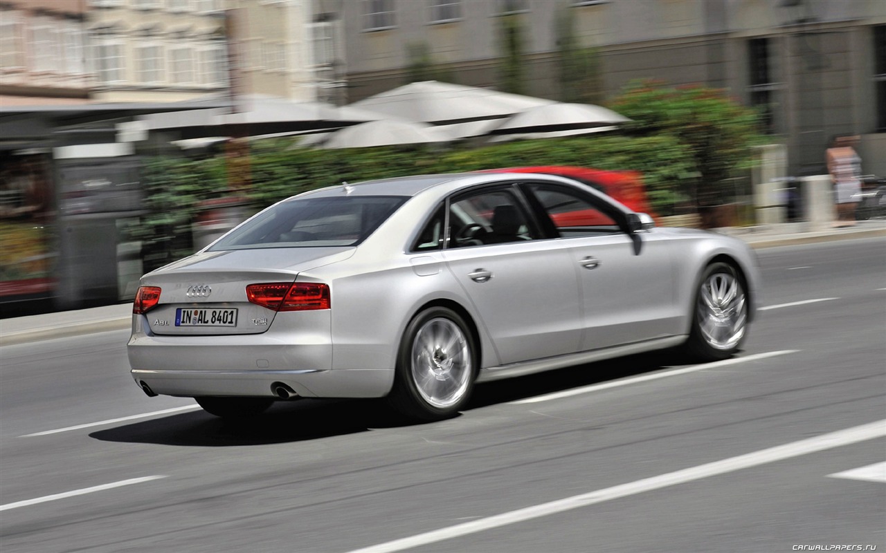 Audi A8 L 3.0 TFSI Quattro - 2010 高清壁纸32 - 1280x800