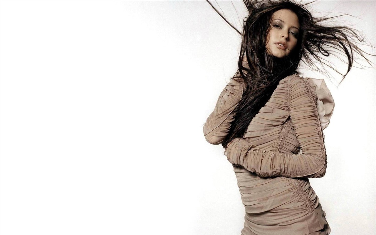 Holly Valance tapety krásná #16 - 1280x800