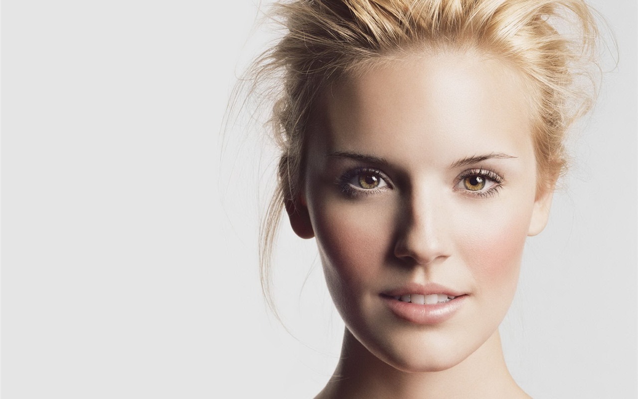 Maggie Grace 马吉·格雷斯 美女壁纸22 - 1280x800