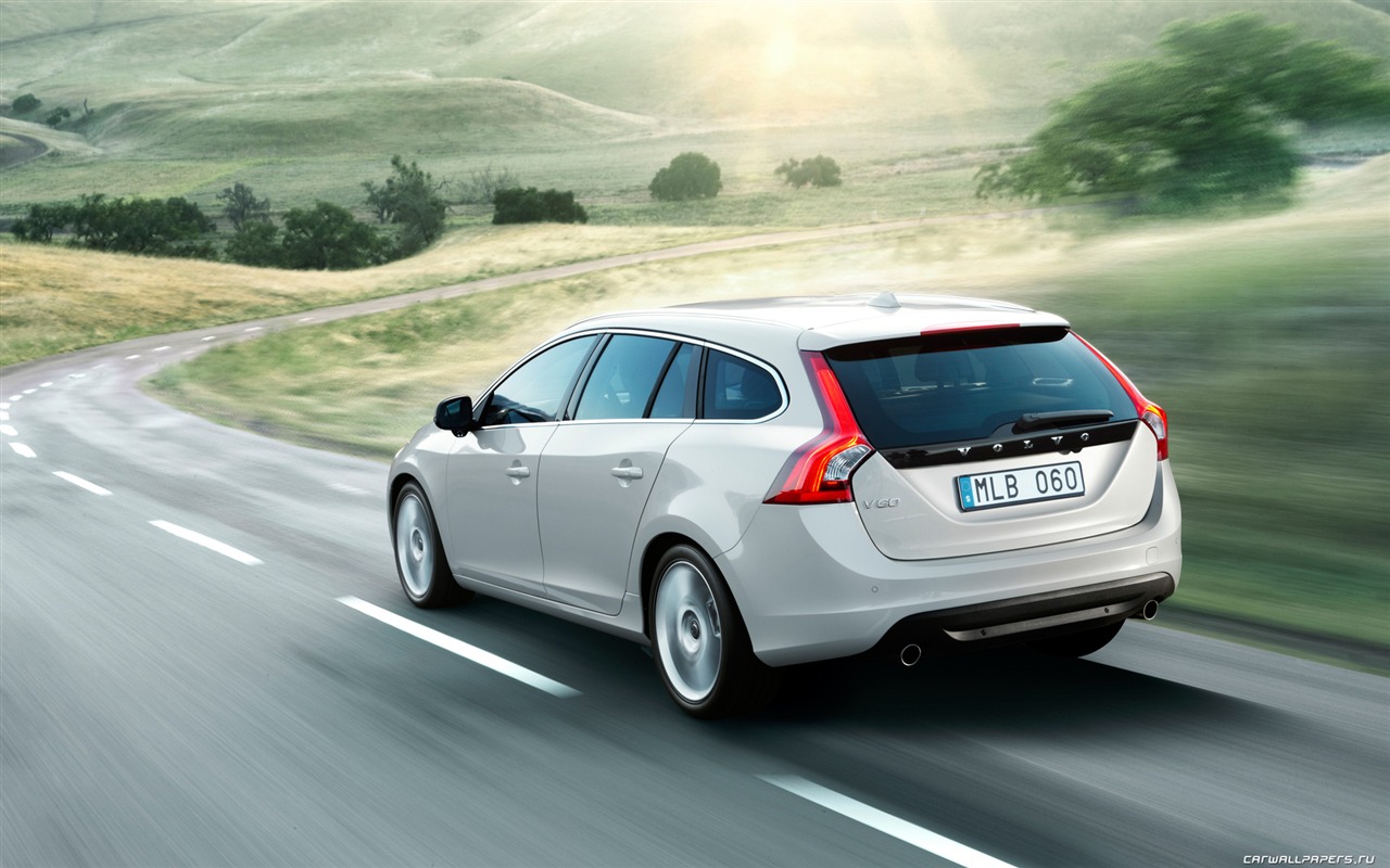 Volvo V60 - 2010 HD Wallpaper #13 - 1280x800