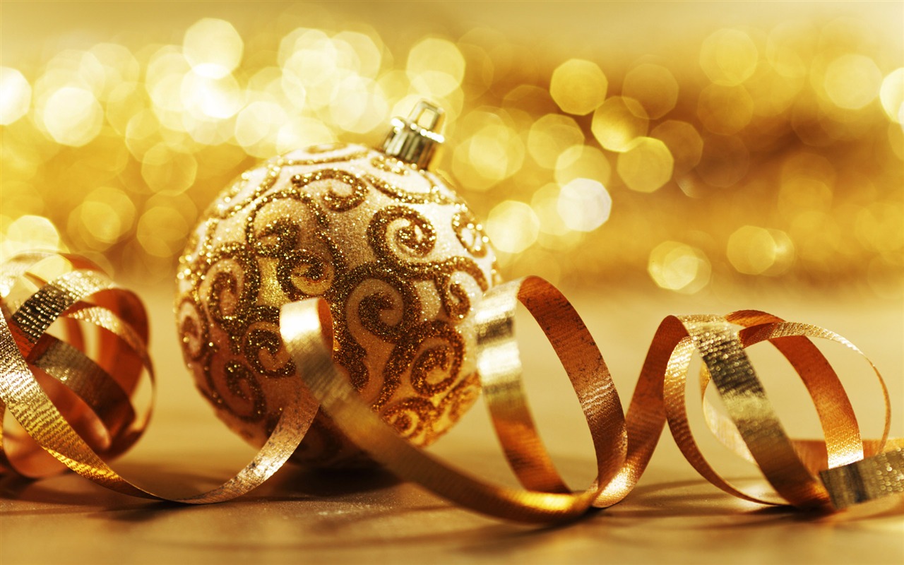 Christmas balls wallpaper (1) #12 - 1280x800