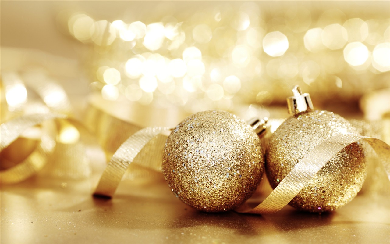 Christmas balls wallpaper (1) #20 - 1280x800