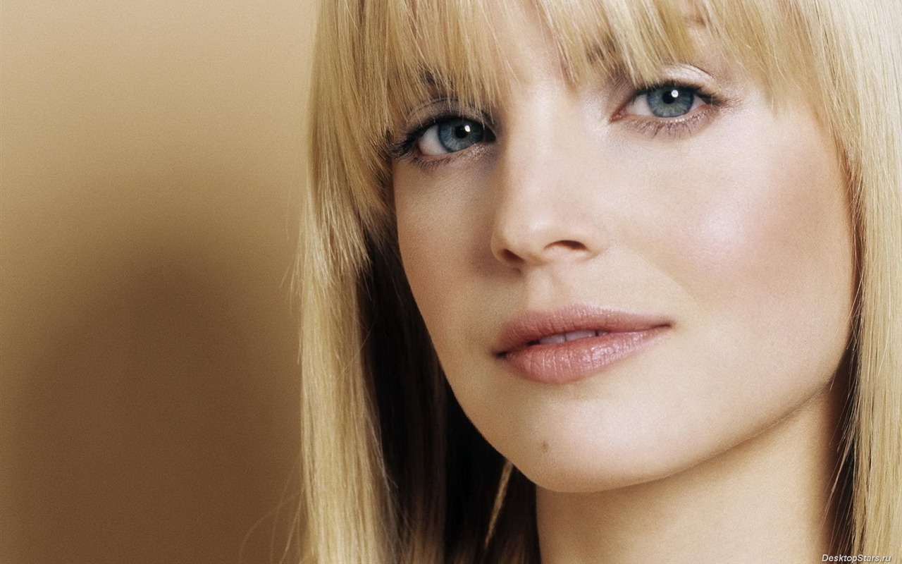 Mena Suvari krásná tapeta #41 - 1280x800