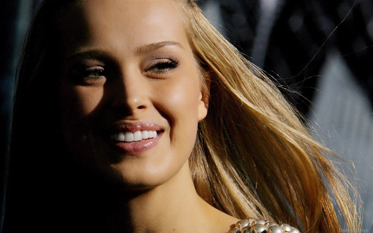 Petra Nemcova beautiful wallpaper (2) #20 - 1280x800