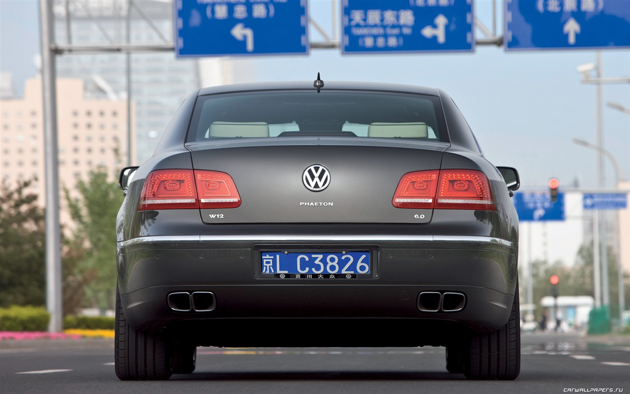 Volkswagen Phaeton W12 dlouhý rozvor - 2010 HD tapetu #15 - 1280x800