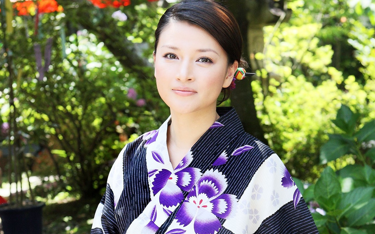 Shimazaki Wakako beautiful wallpaper #10 - 1280x800