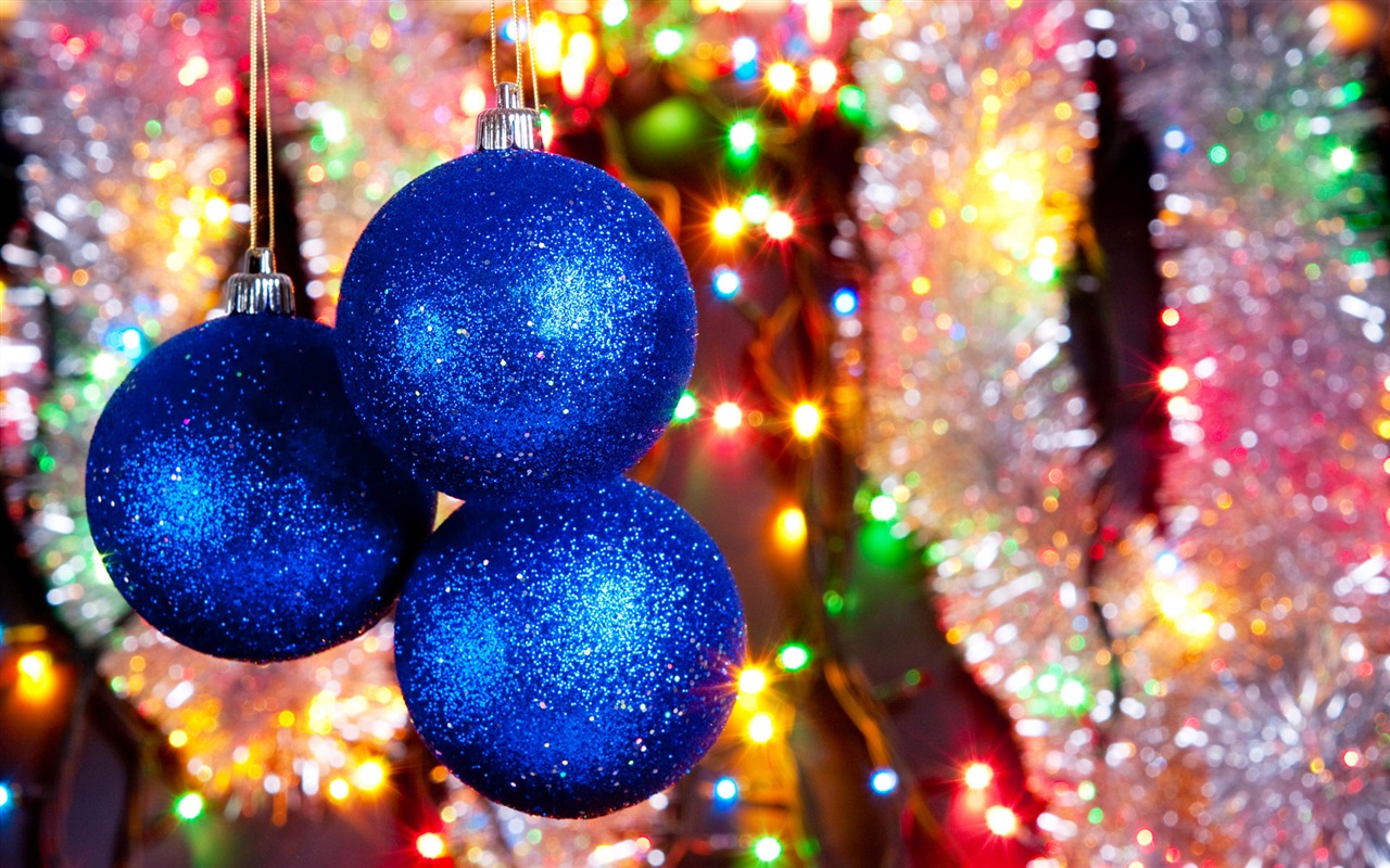 Christmas balls wallpaper (6) #1 - 1280x800