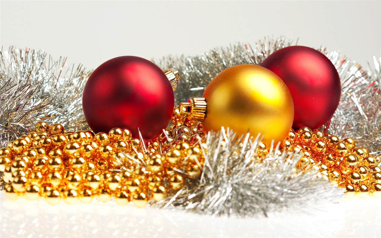 Christmas balls wallpaper (6) #20 - 1280x800