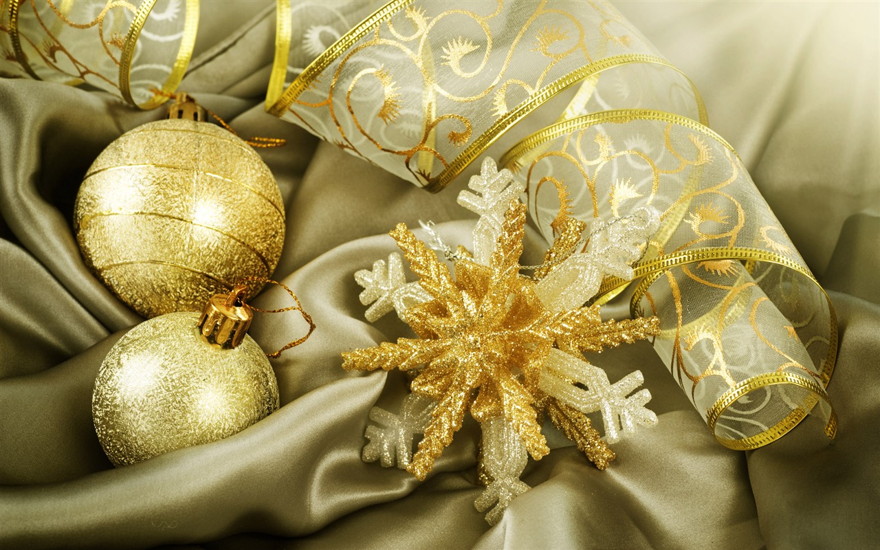 Christmas balls wallpaper (7) #9 - 1280x800