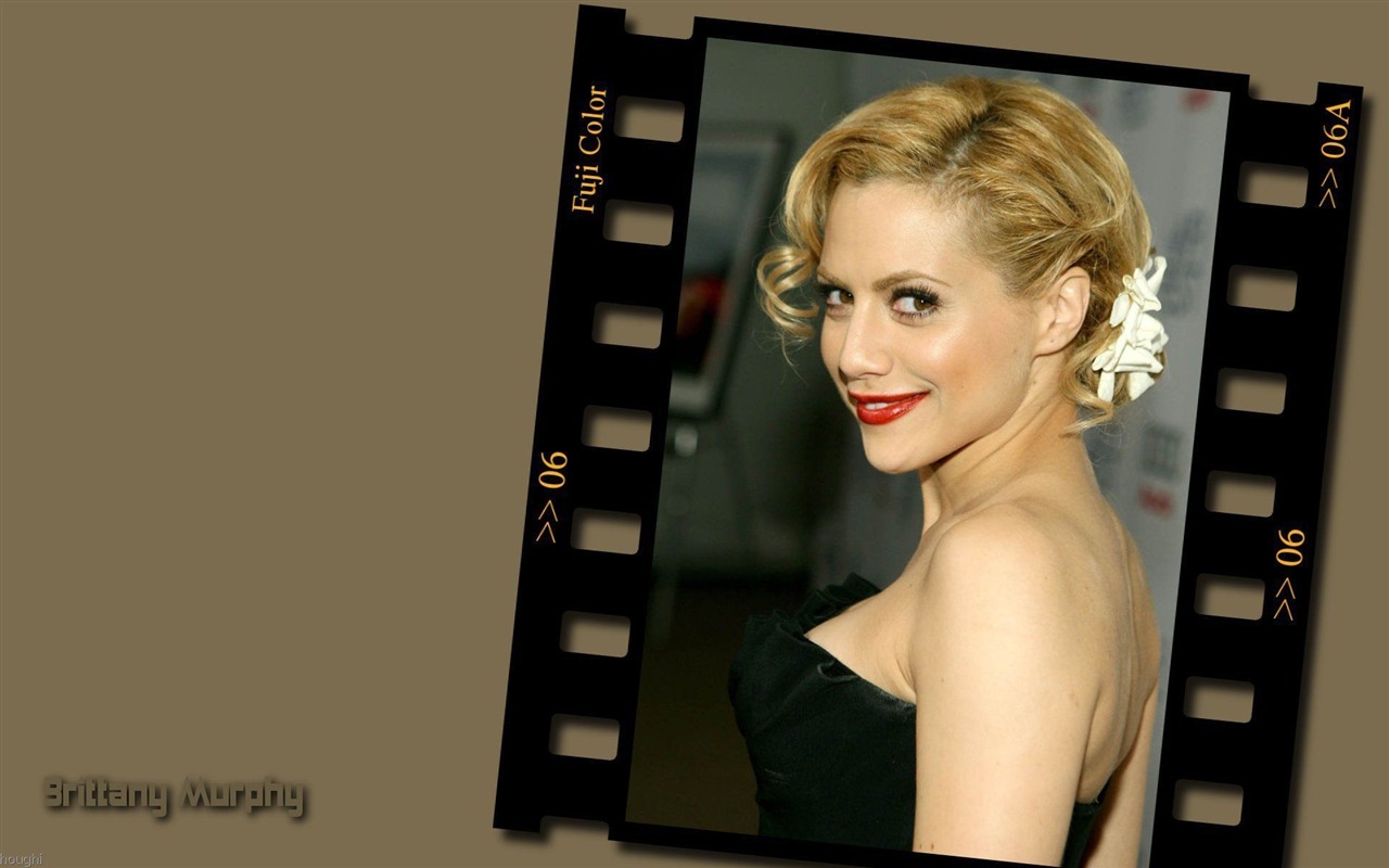 Brittany Murphy hermoso fondo de pantalla (2) #2 - 1280x800