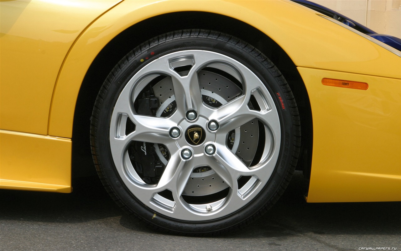 Lamborghini Murcielago Roadster - 2004 fonds d'écran HD #41 - 1280x800