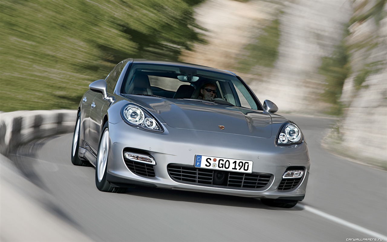 Porsche Panamera Turbo - 2009 HD wallpaper #16 - 1280x800