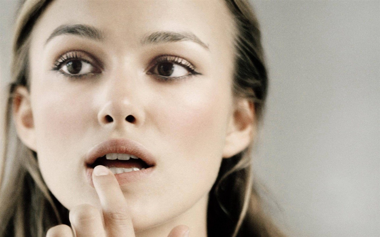 Keira Knightley 凯拉·奈特利 美女壁纸(三)20 - 1280x800